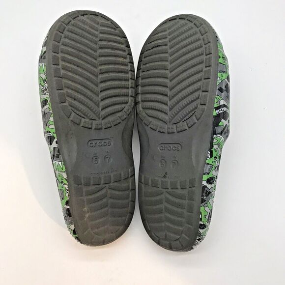 Crocs x Minecraft Iconic Comfort Sandals Men's 5 Women's 7 Gray Classic Slides - Picture 8 of 11